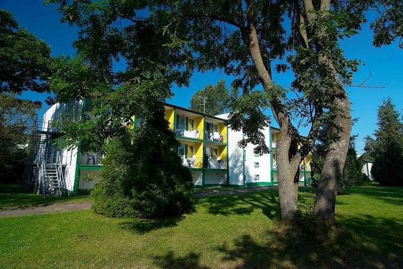 Łazy k. Mielna: nocleg nad morzem, w cenie: śniadanie, obiad, basen