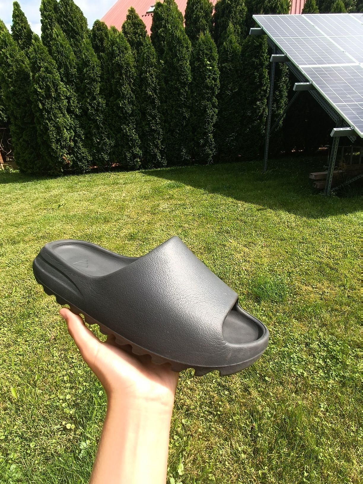 Yeezy Slide mega dobre na lato (OPIS)