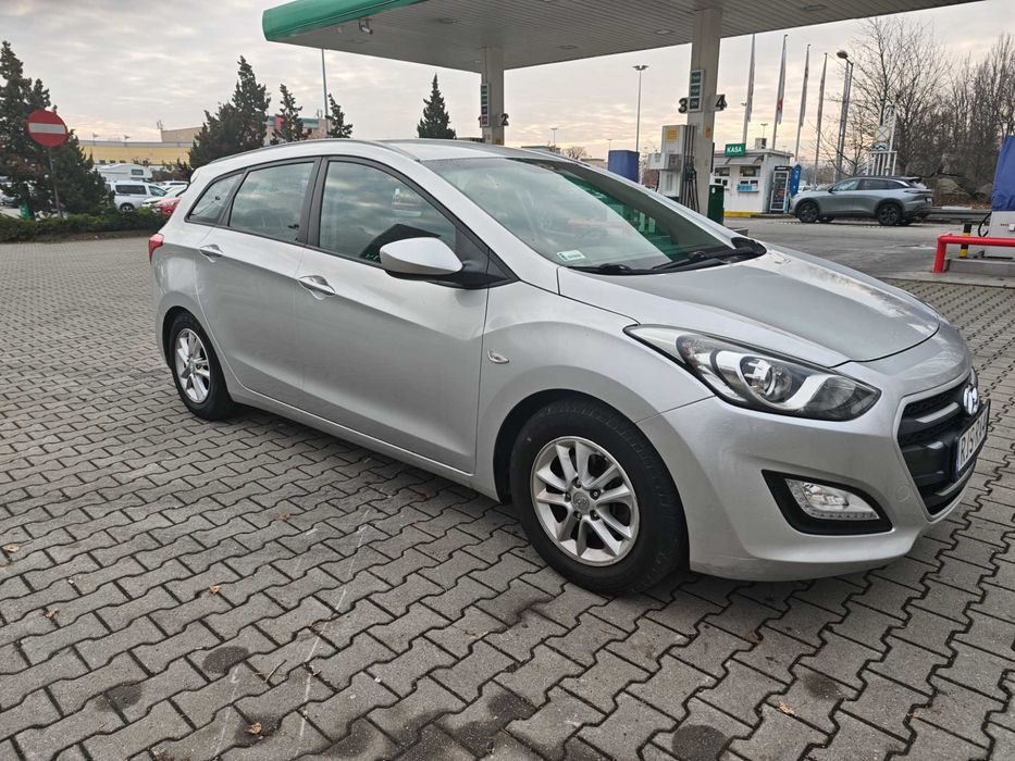Hyundai I30 Kombi 1.6 GDI benzyna + LPG (135KM)