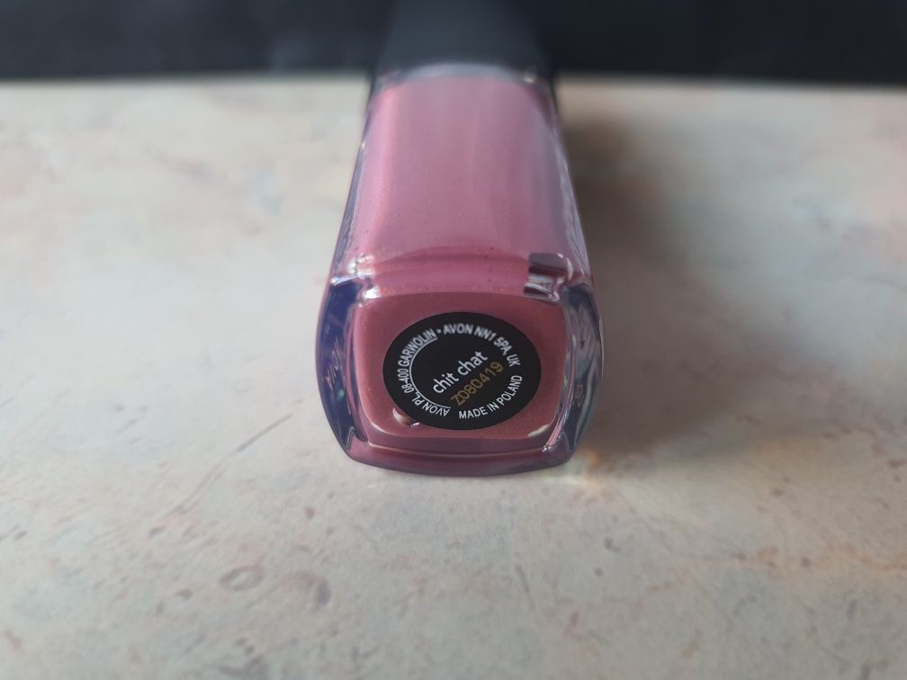 Avon Mark Lip Matte (matowa szminka, pomadka do ust w płynie)