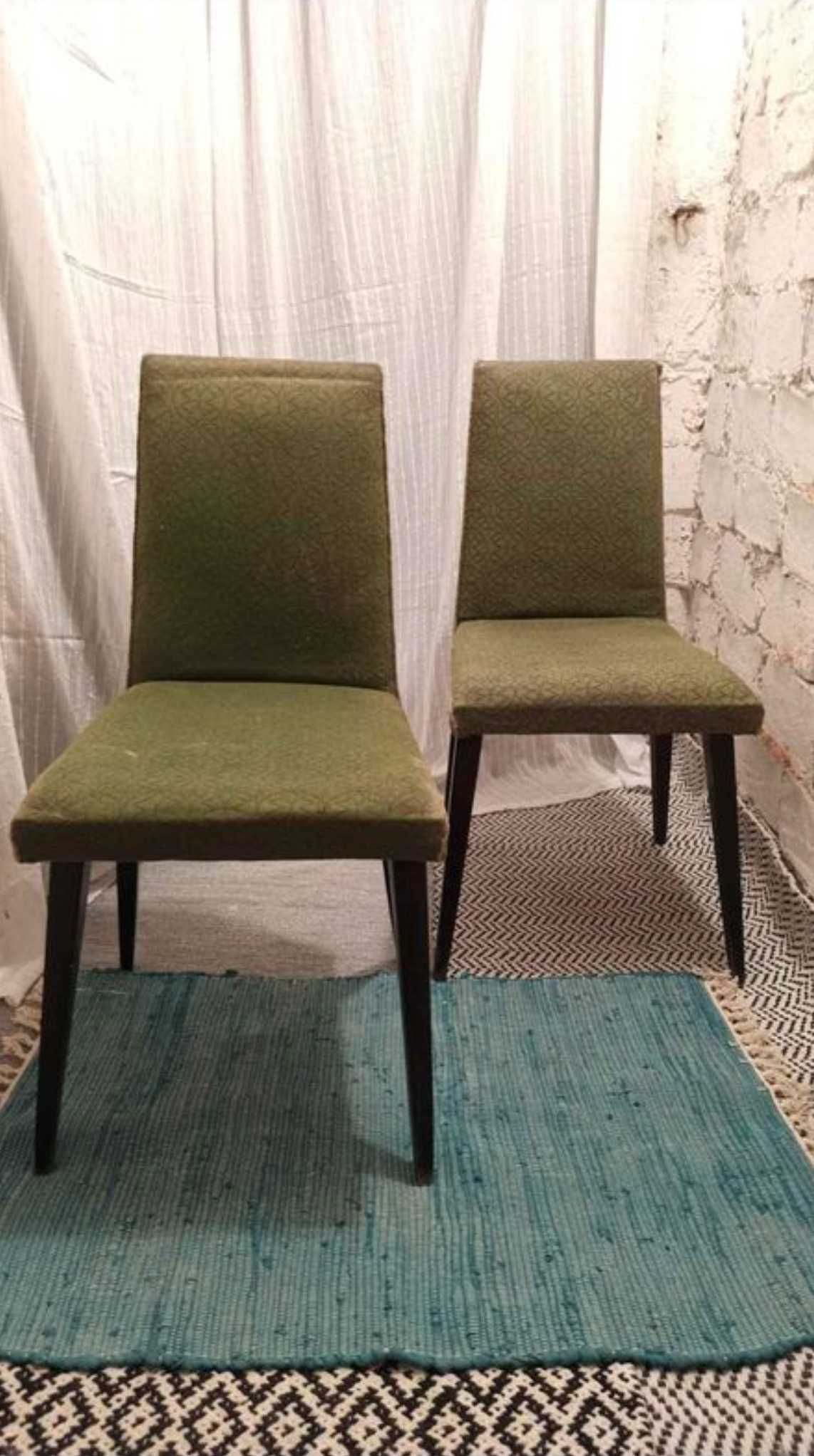 Zestaw 2 krzeseł z swarzędzkiej fabryki, lata 60. vintage retro PRL