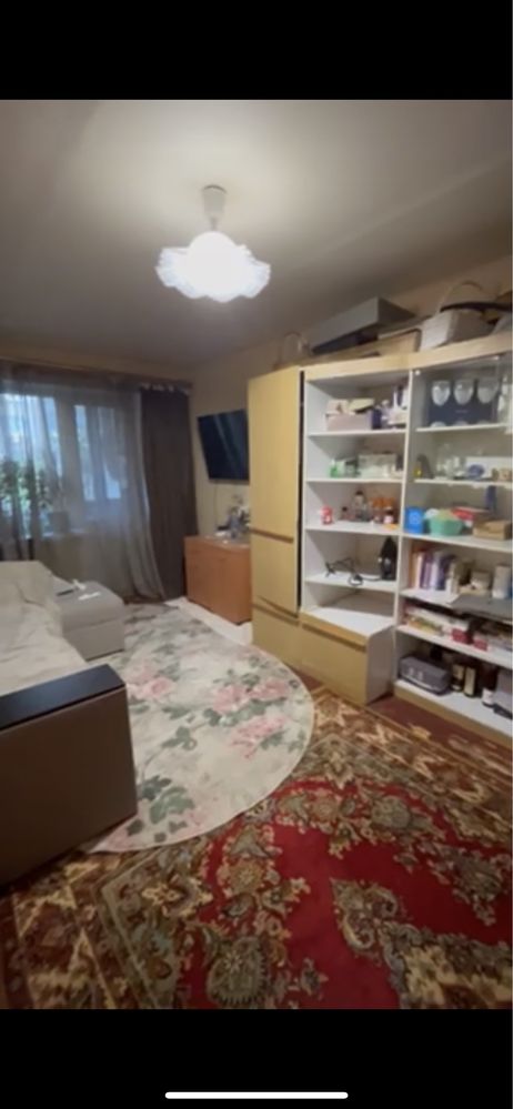 РЕАЛЬНАЯ ! Продам 1к кв пр Поля 131Б