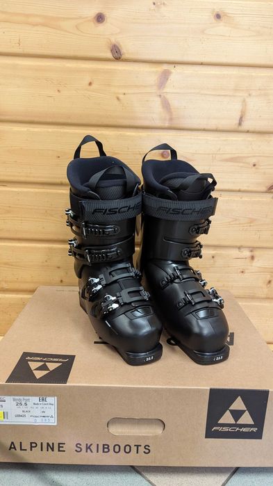 Buty narciarskie zjazdowe Fischer RC 85 WS czarny black 25,5cm EU 40