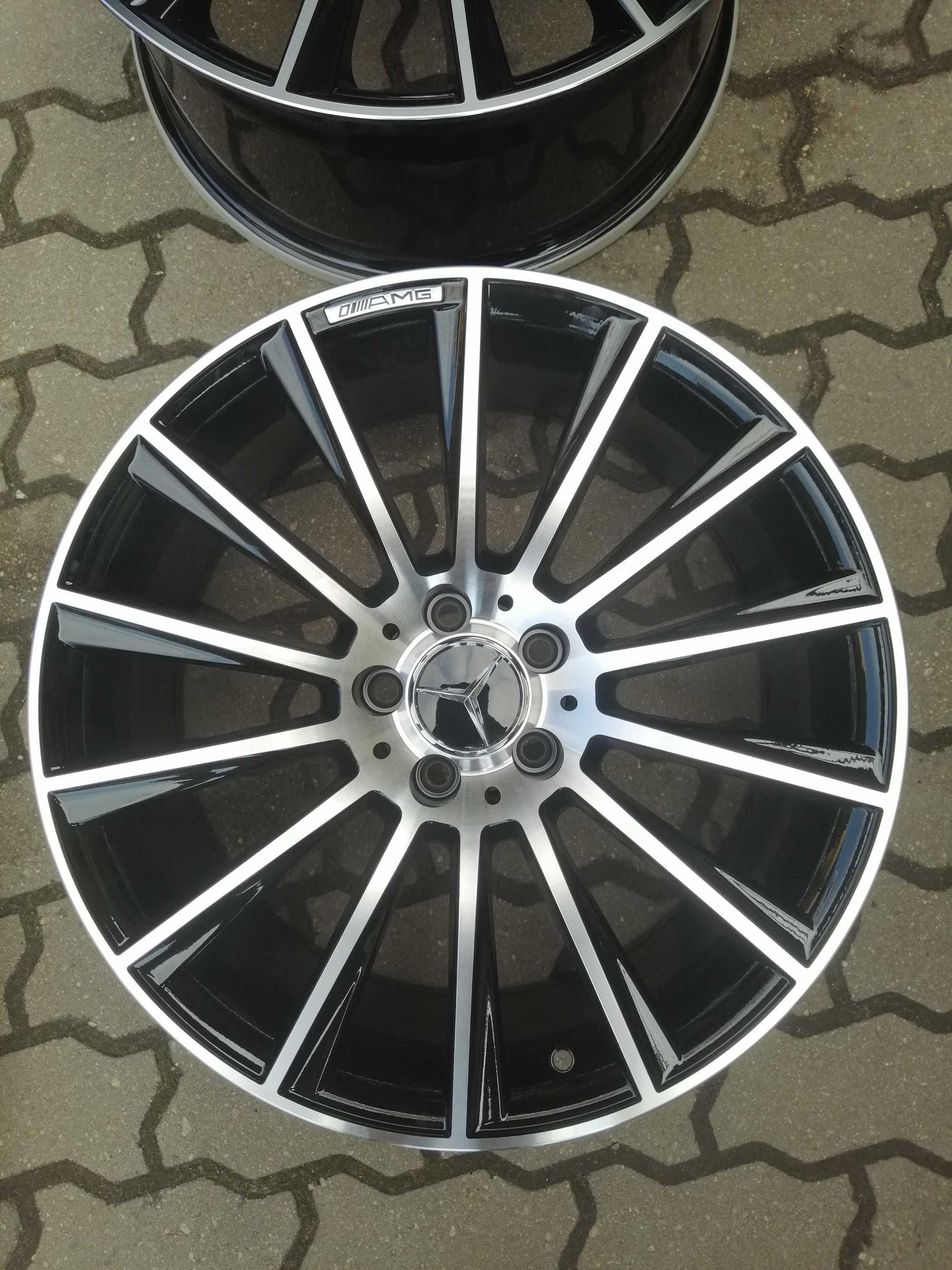 Felgi aluminiowe 5 x 112 R 19 Alufelg oryginaln Carbonado Mercedes AMG