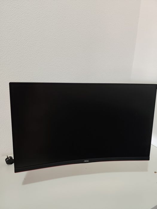 Monitor AOC 240hz 27"