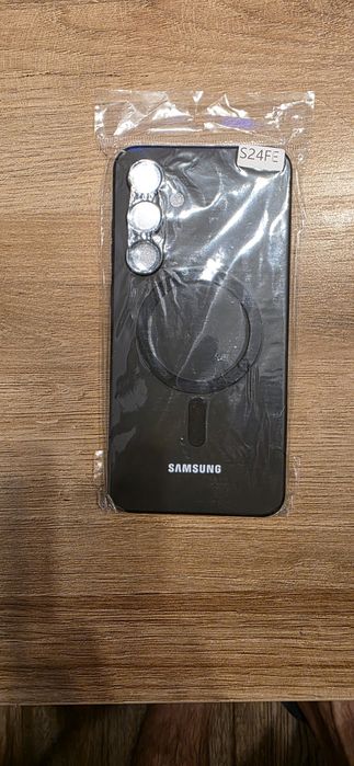 Etui do Samsung S24FE