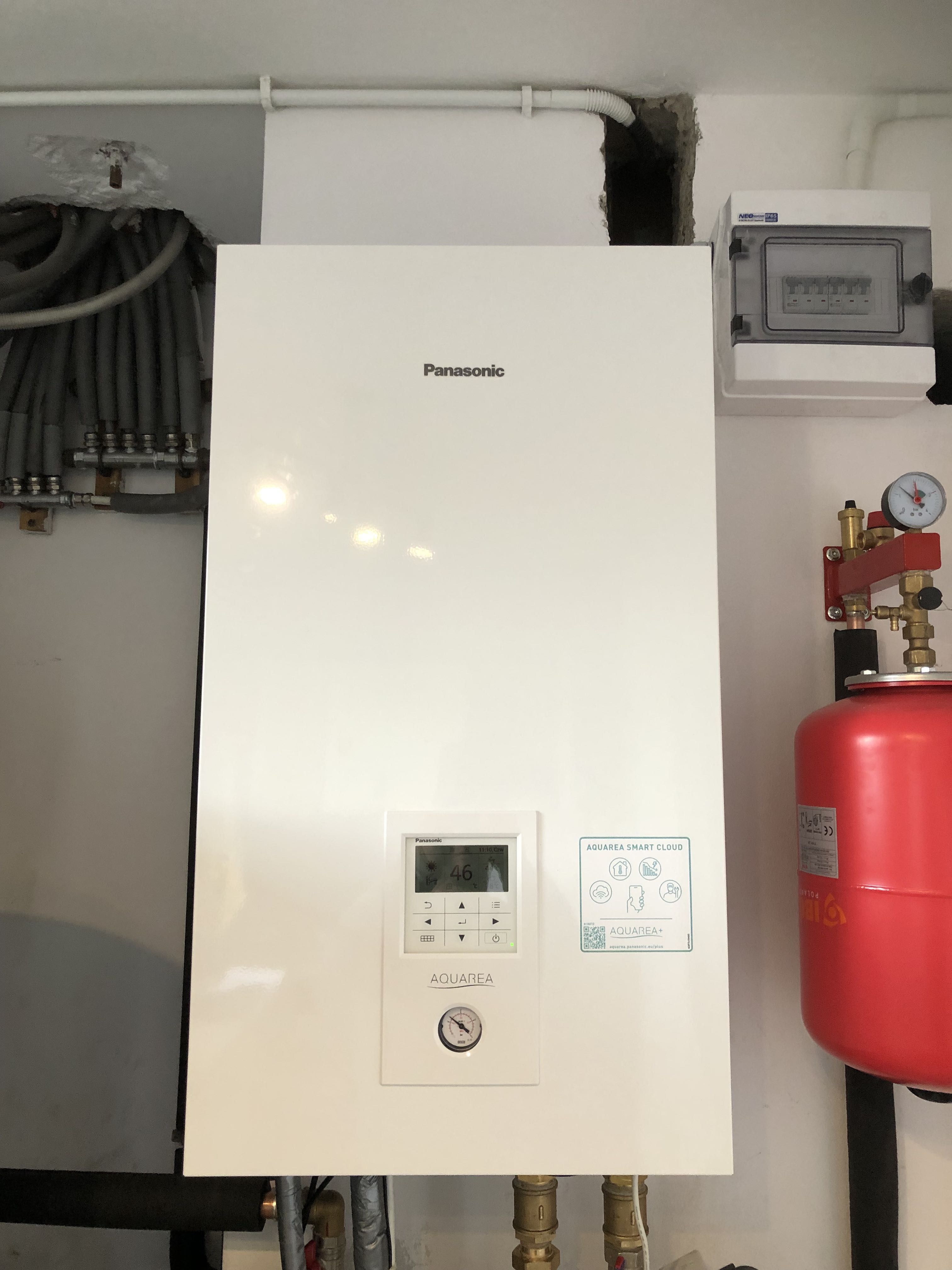 Panasonic 12kW Serii T-cap 3 fazowa pompa ciepła dostępna z montażem