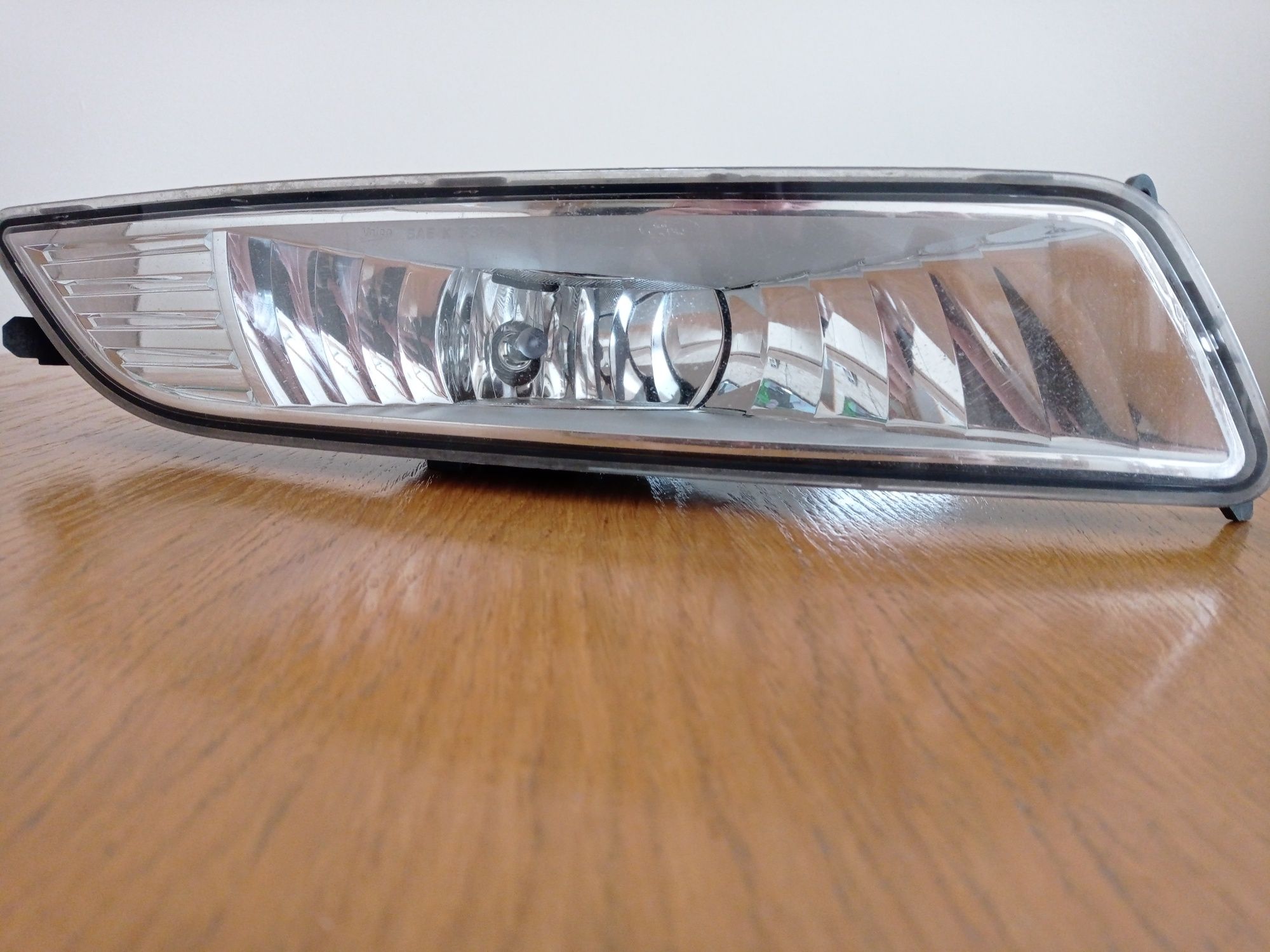 Halogen prawy Ford Galaxy MK4 Mondeo MK5 Lampa przeciwmgielna