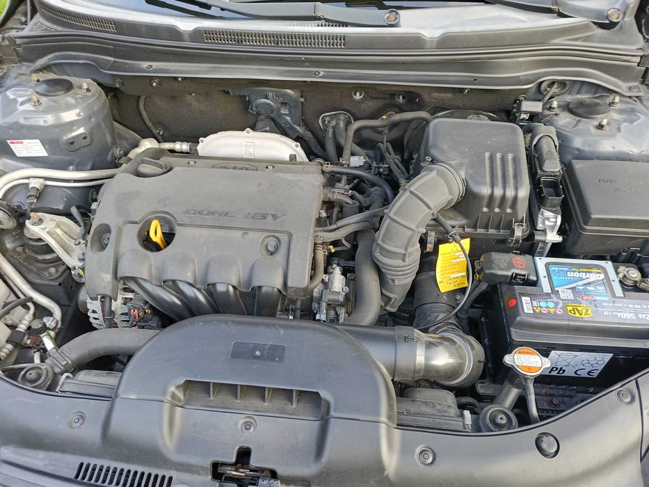 KIA ceed 1.6 hatchback