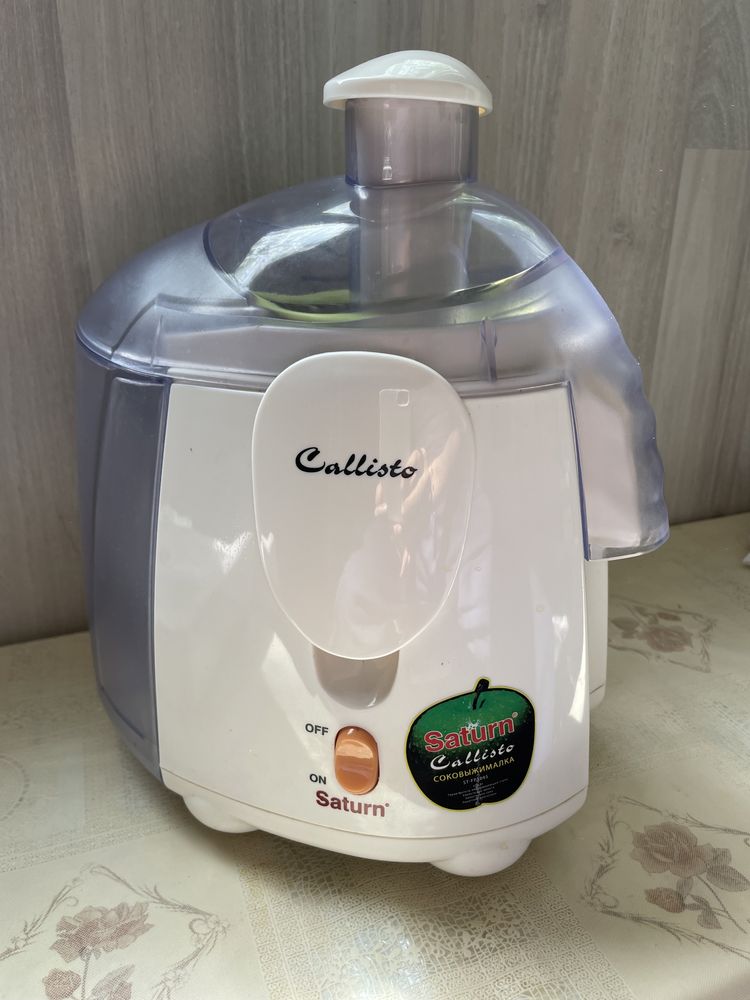 Соковыжималка центробежная Saturn ST-FP1045 Callisto