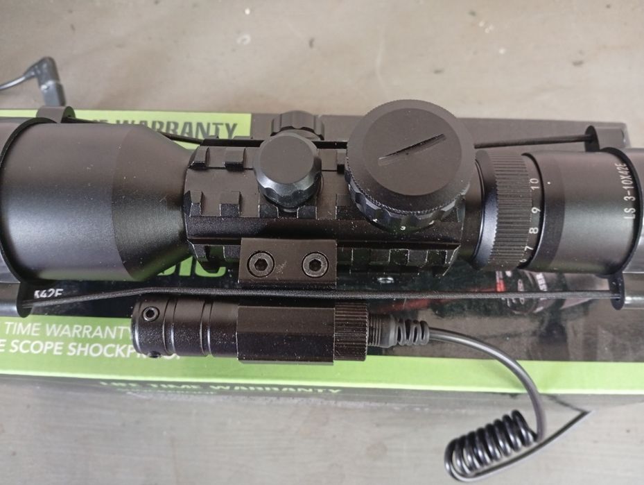 Оптический прицел LS3-10×42E с ЛЦУ лазерным целеуказателем