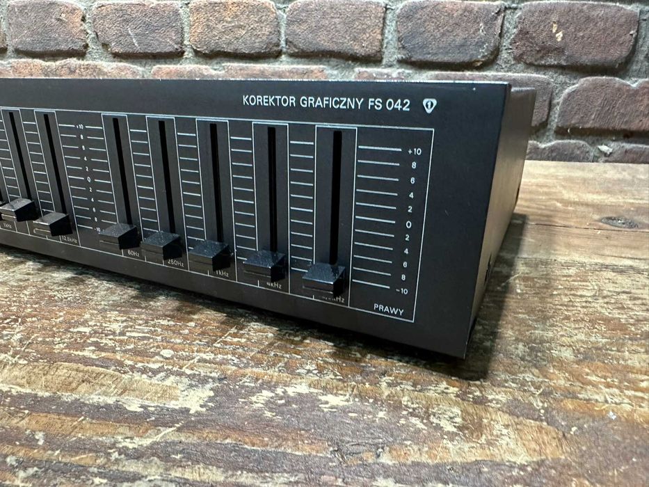Korektor Unitra FS 042