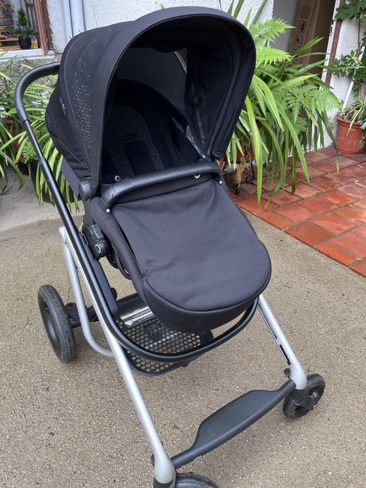 Carrinho, babycoque e isofix bébé-confort