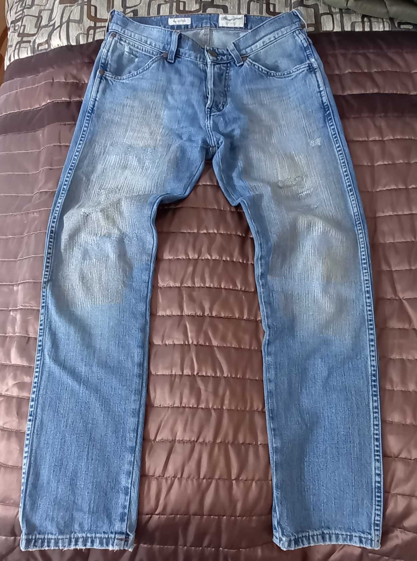 spodnie jeansy męskie Wrangler Boyton slim tapered 29/32