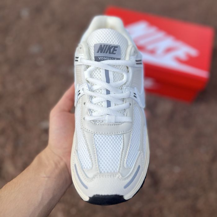 Універсальні кросівки Nike Vomero 5 white чоловічі та жіночі кросівки