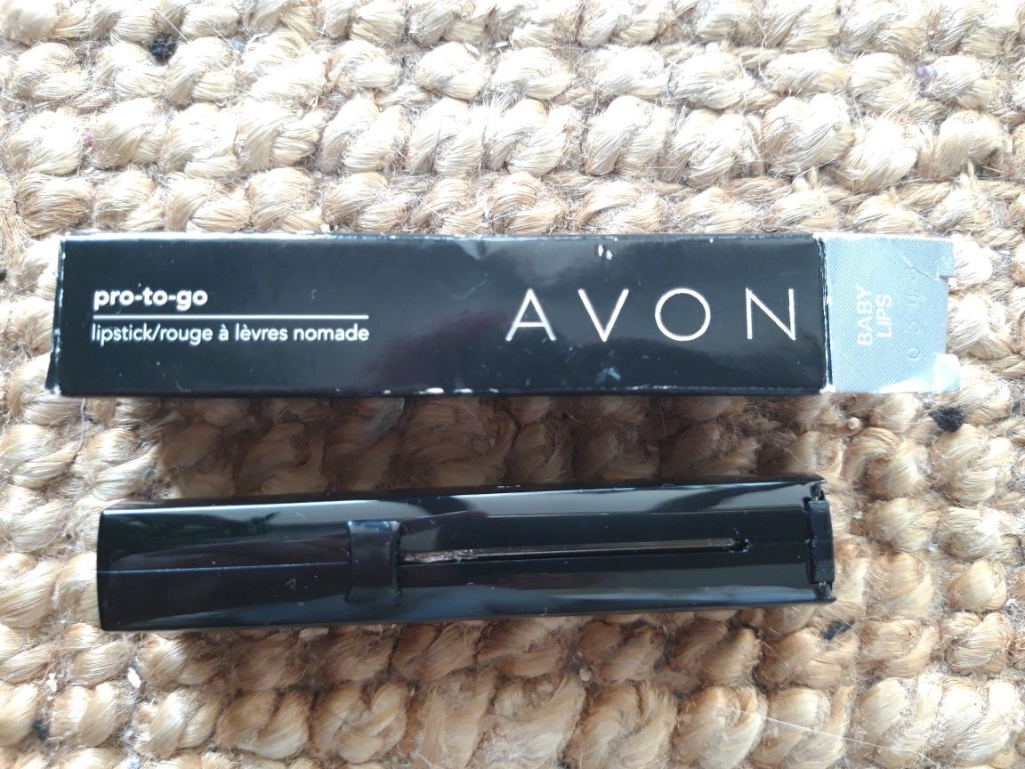 AVON pomadka do ust