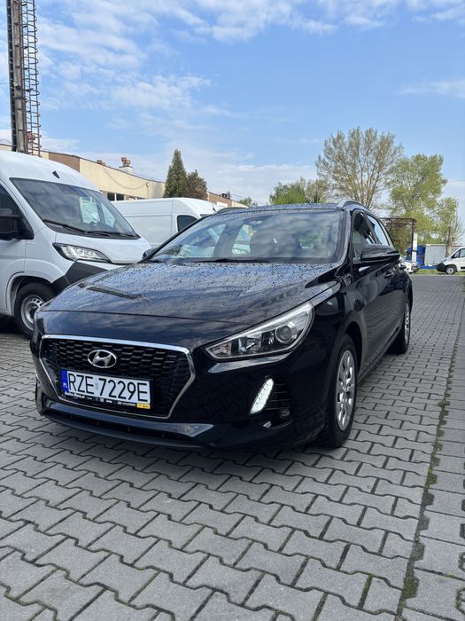 Samochod Hyundai i 30