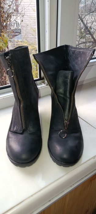 Шкіряні черевики