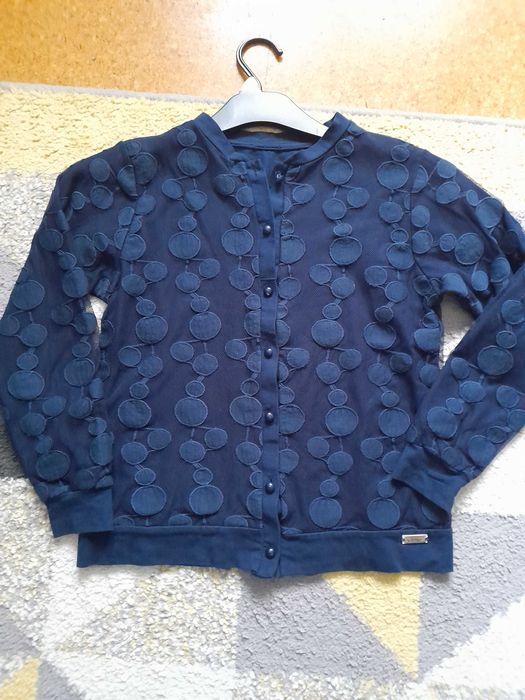 Elegancka ,granatowa marynarka, , sweterek ,rozmiar 140-146 cm.