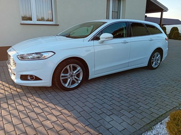 Ford Mondeo mk5 2.0 150km Titanium navi klima kamera zadbany