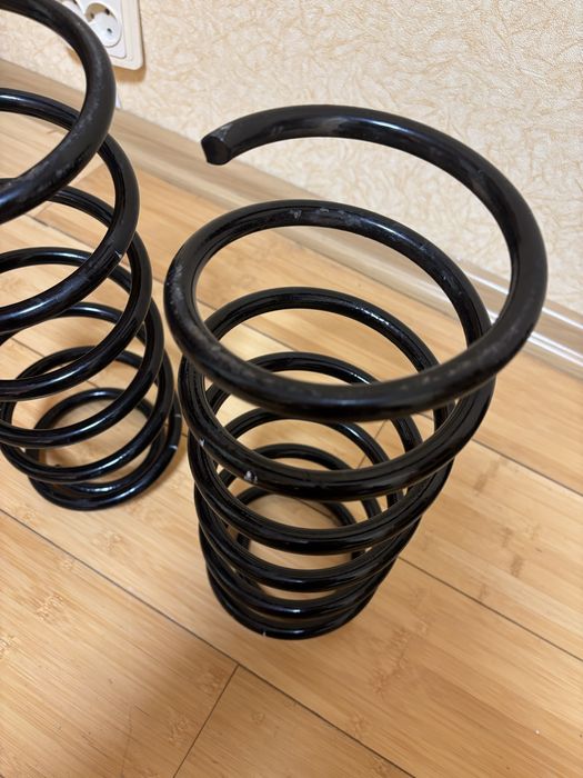 Пружина передньої підвіски Magnum ( 2шт. )