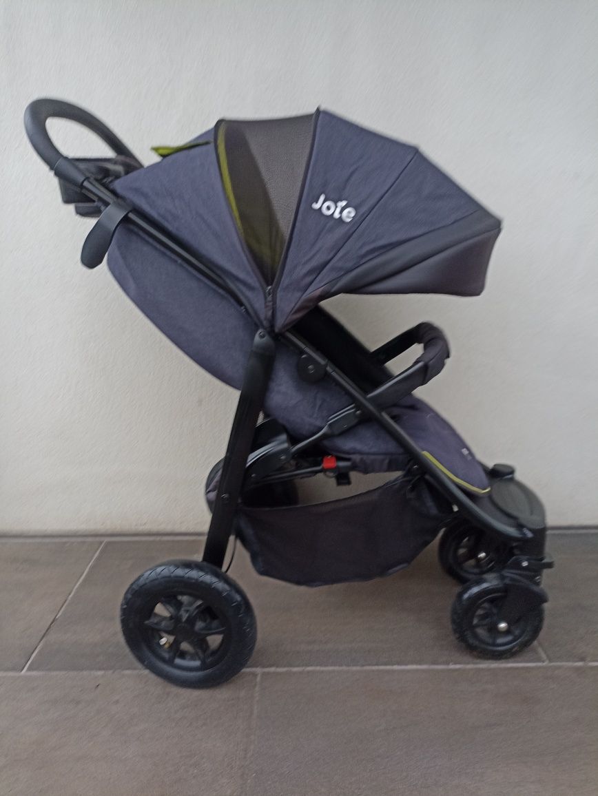 Wózek spacerowy joie litetrax 4 air