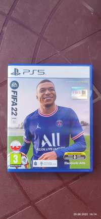 Gra FIFA 22 na PS5