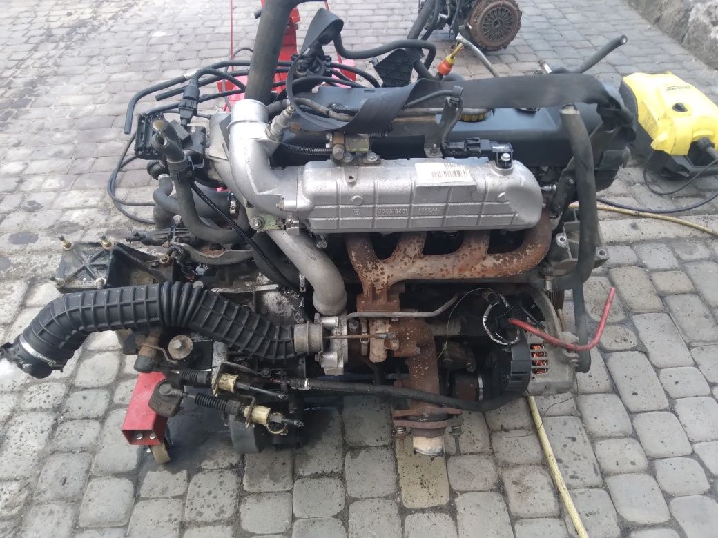 Двигун мотор+кпп  2.8 hdi jumper ducato boxer Sofim 8140.43S