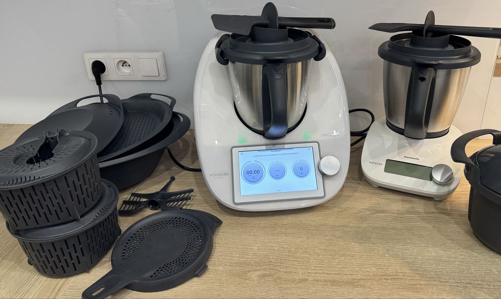 Thermomix TM6 z gwarancja + Tm Friend + nakładka krojąca