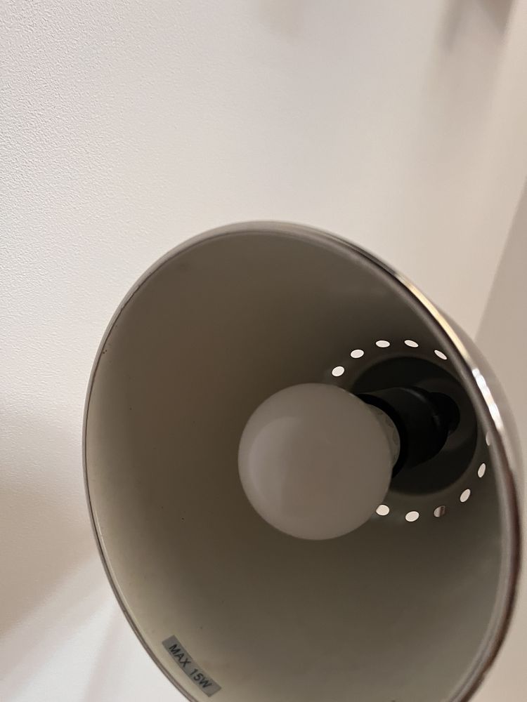 Lampa podłogowa chromowana