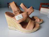 Koturny Calvin Calvin 37