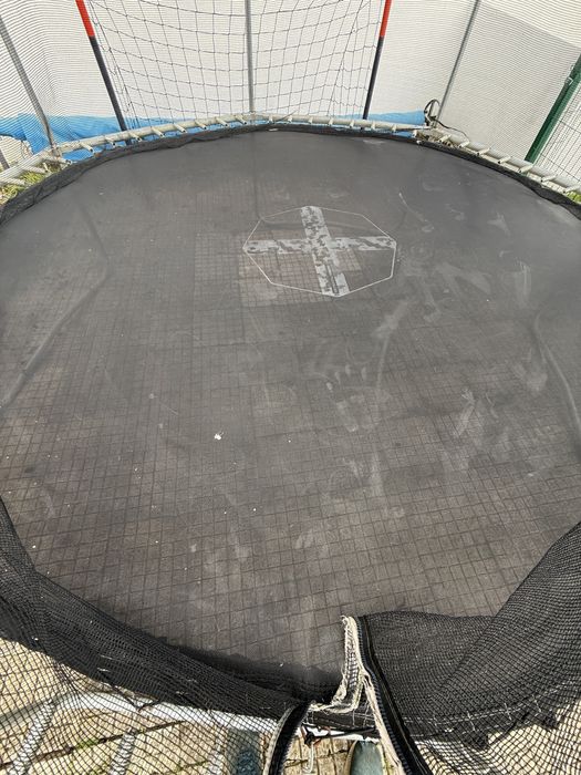 Trampolim 3m diâmetro