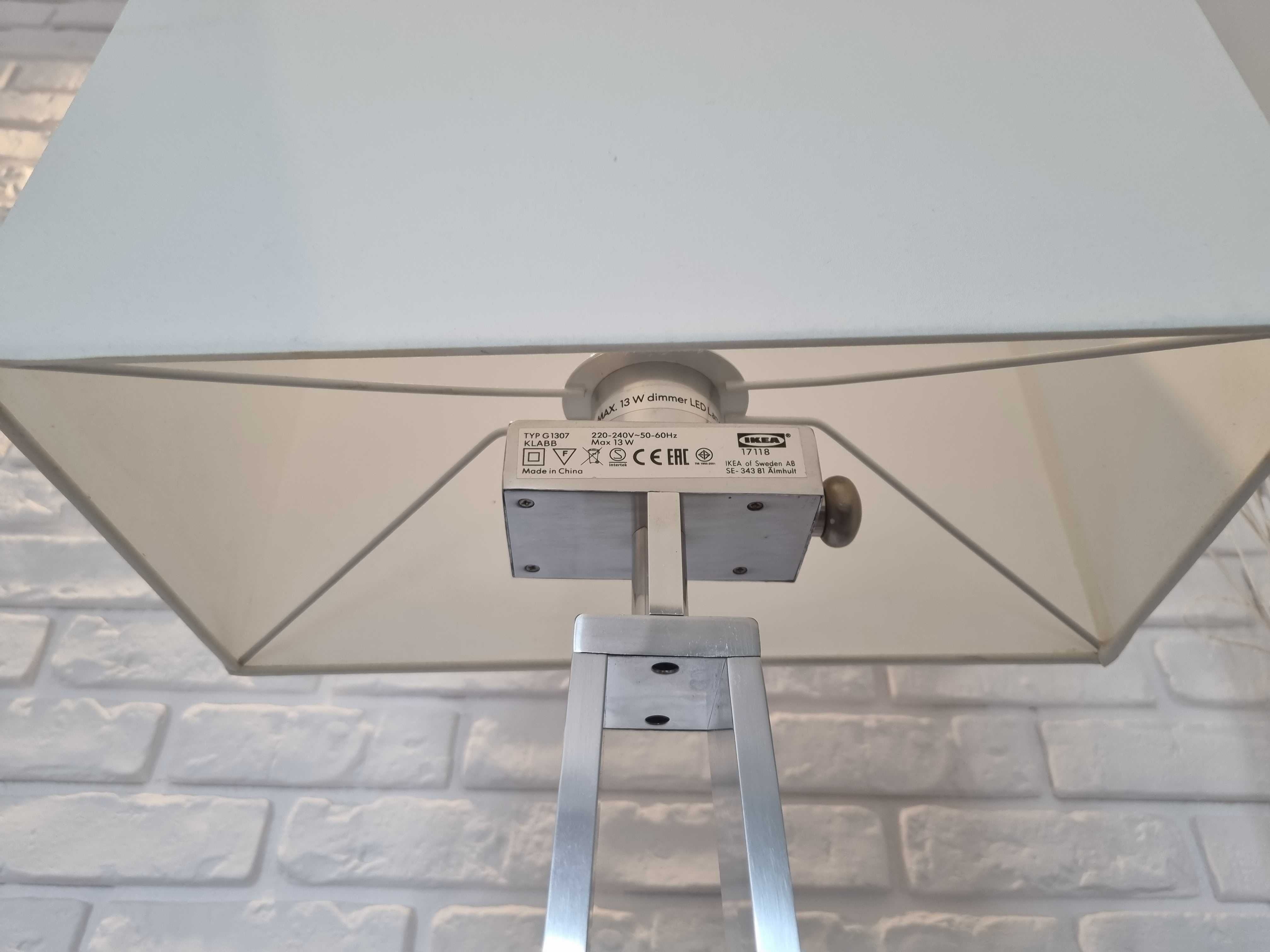 Lampa stojaca aluminiowa