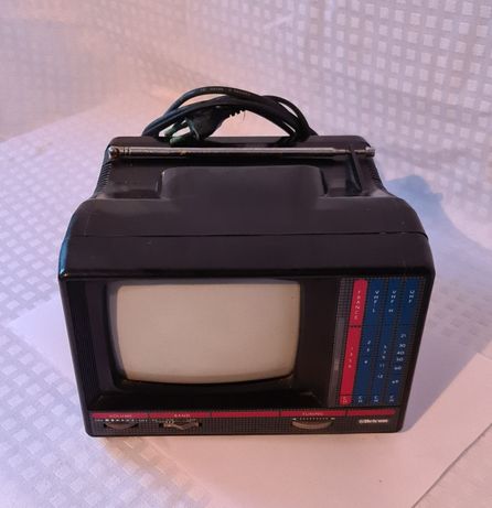 Mini  Televisão   analógica  a  preto  e  branco  antiga