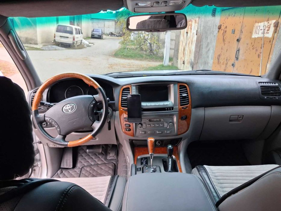 Toyota Land Cruiser MAXIMAL (7 мест, 4.2 дизель, 2006 год)