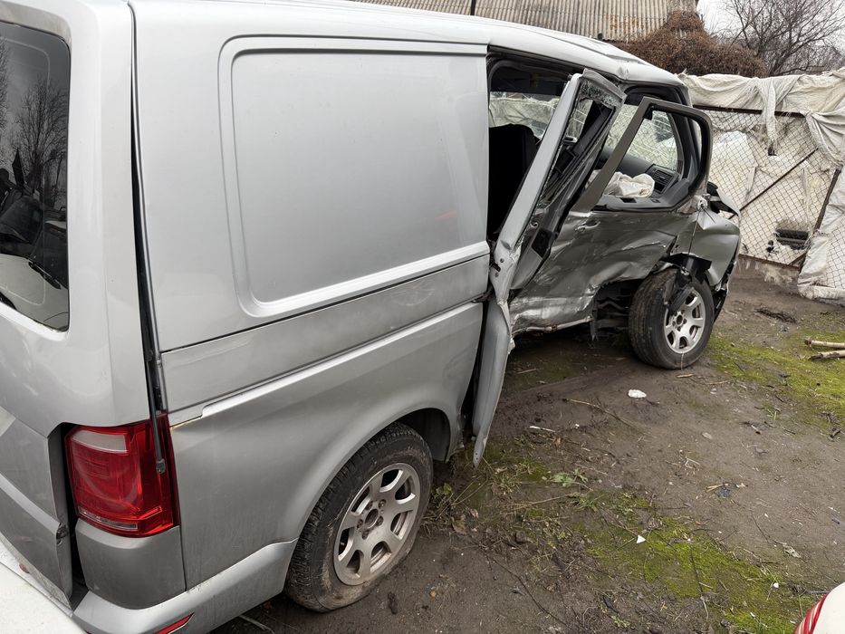 VW T-5-6, Транспортер ДТП 2.0тд