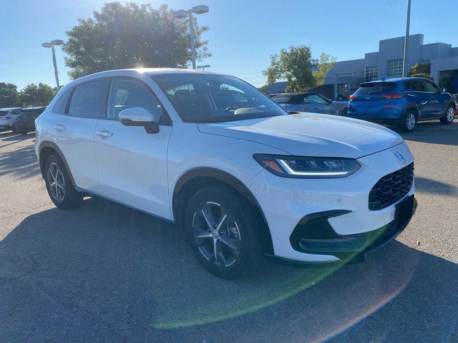 Honda HR-V EX-L      2023