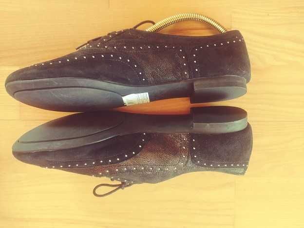 Super jazzówki ze skóry naturalnej Clarks r. 5 1/2(39)