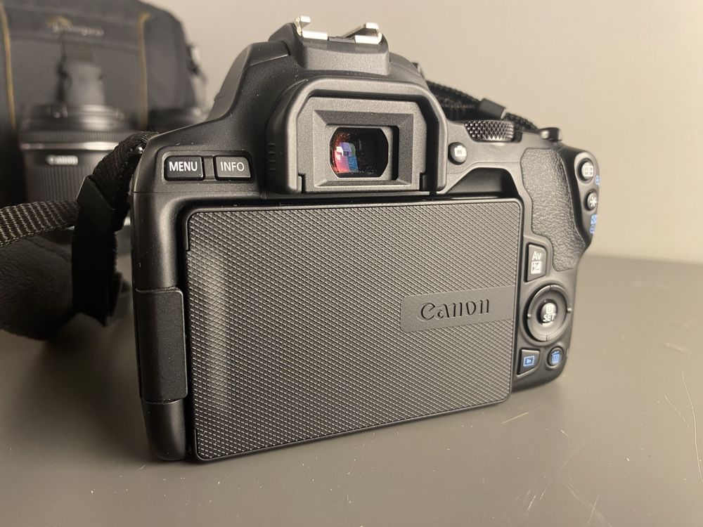 Canon EOS 250D Cały Zestaw