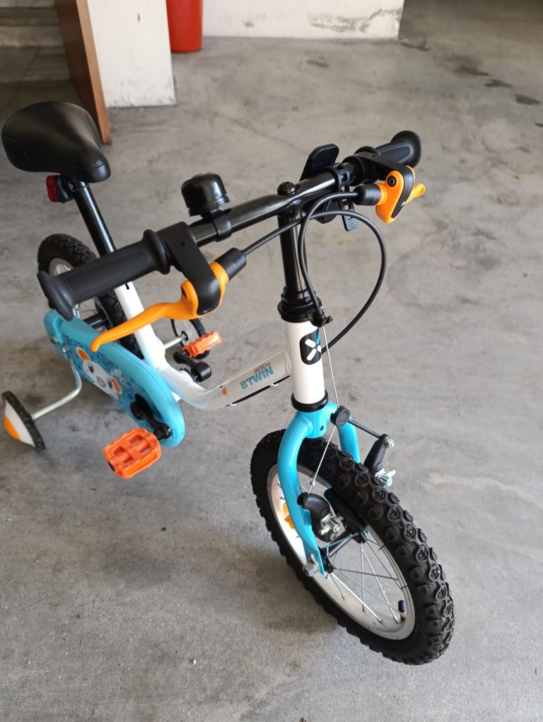 Bicicleta infantil como nova
