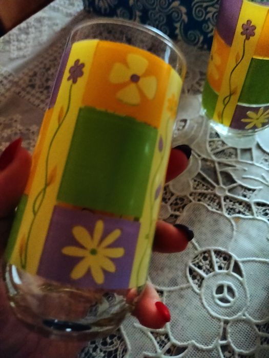 Zestaw 6 szklanek w kwiaty