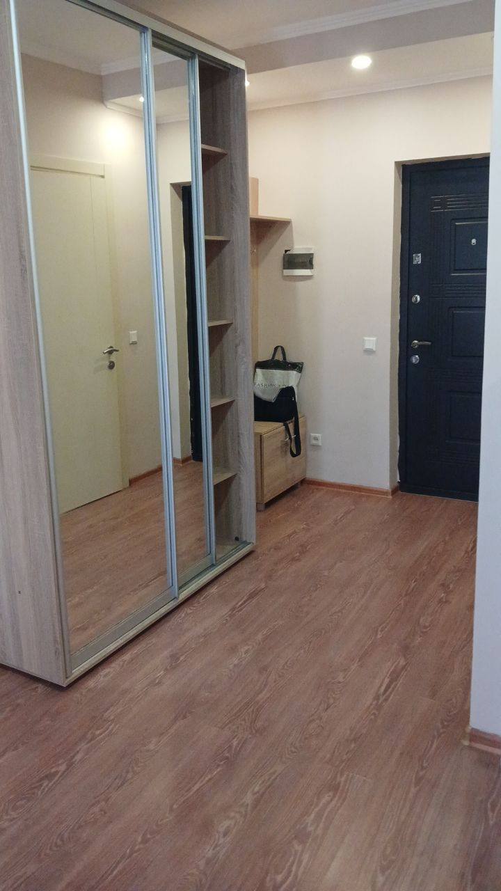 Сдам квартиру на ул.Боровского,ЖК ЗОЛОТЫЕ СТОЛБЫ