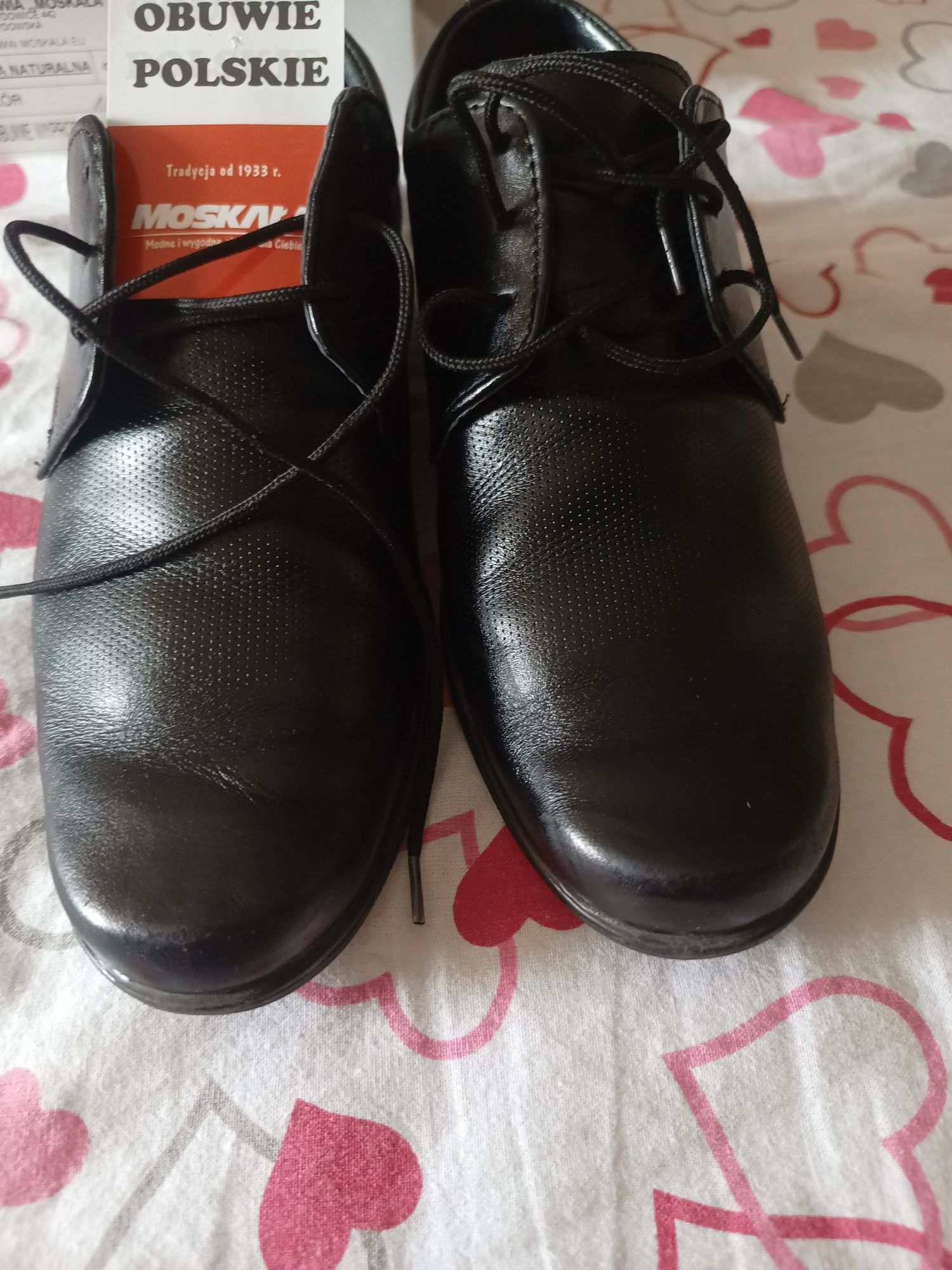 Buty eleganckie roz 34