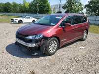 Chrysler Pacifica Okazja małe uszkodzenia jezdny