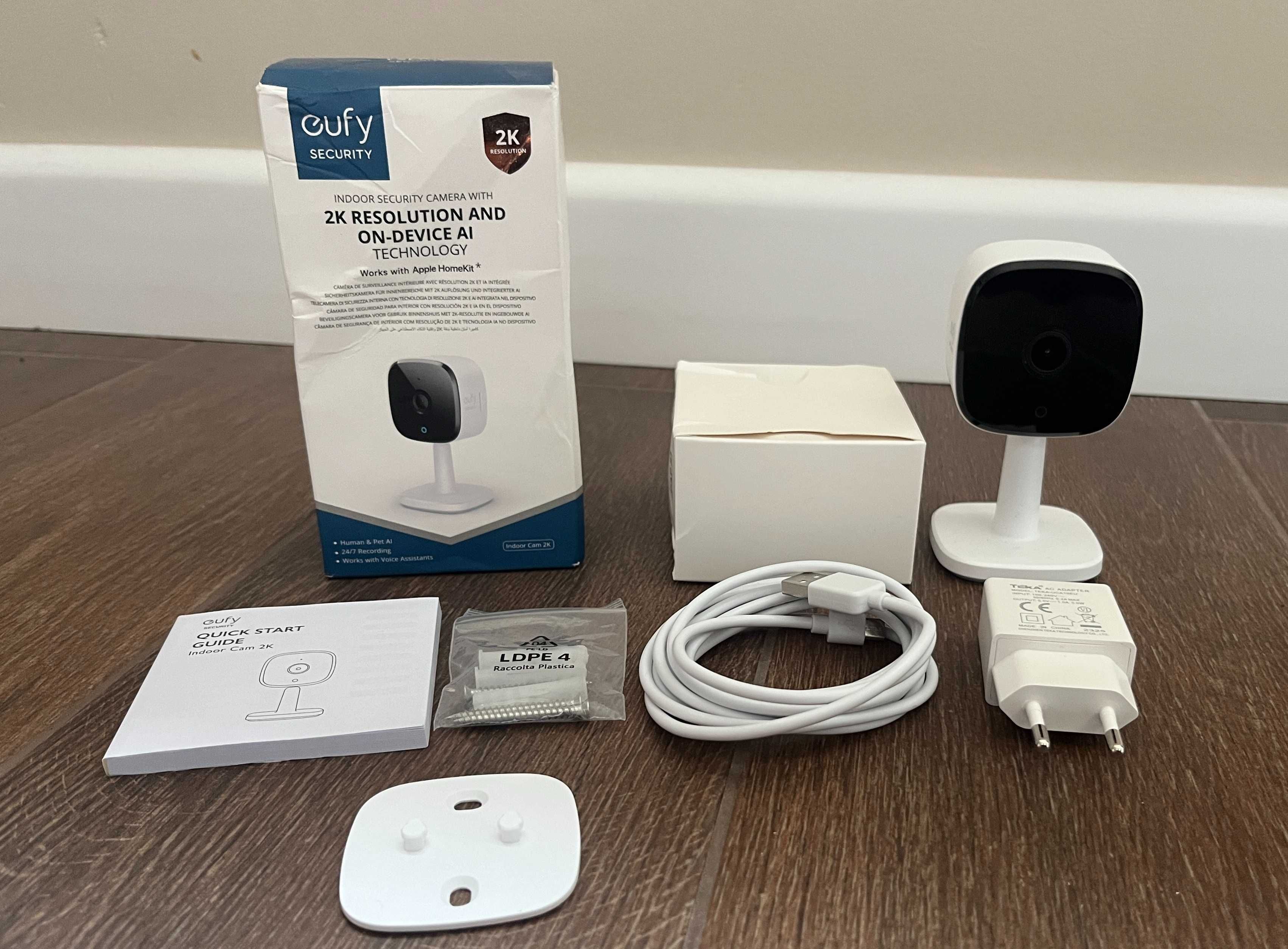 Kamera wewnętrzna Eufy Indoor Cam 2K -Apple Homekit