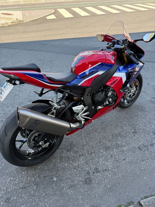 CBR Fireblade 1000RRR