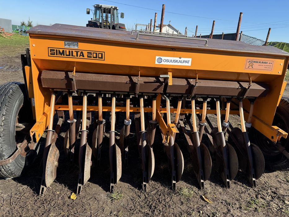 Сівалка Зернова навісна Дискова Сошнікова 2м SIMULTA JUNKKARI 200 (сз)