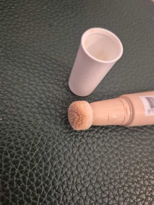 Gosh Eye Bright'n Conceal rozświetlający korektor pod oczy