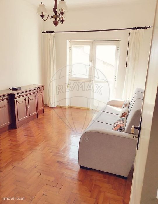 Apartamento T1 para arrendamento