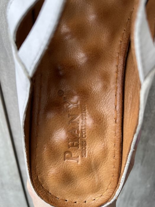 Шкіряне взуття на літо